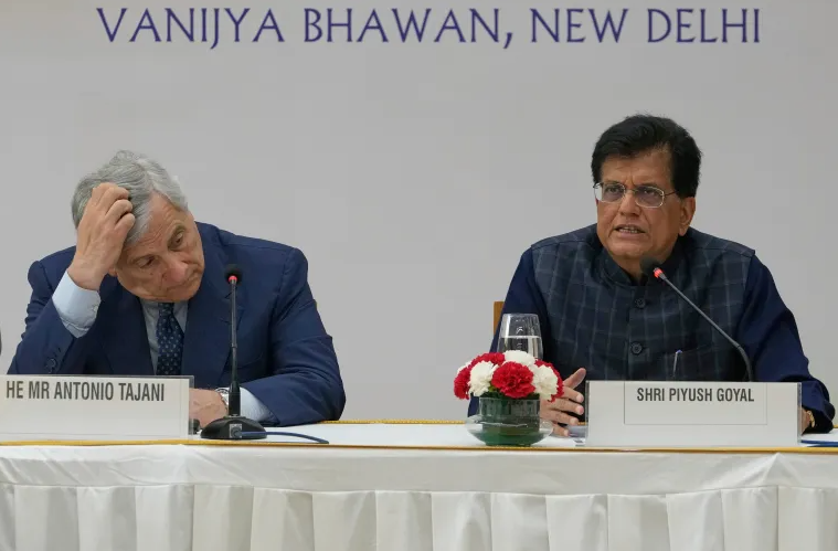 With less than a week remaining before the us trade deal deadline, indian minister piyush goyal’s (right) remarks add fresh weight to the ongoing negotiations [file: manish swarup/ap].